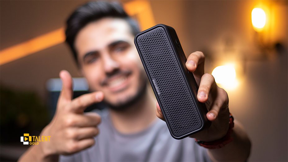 بررسی اسپیکر بلوتوثی انکر Select 2؛ مکعب دوست‌داشتنی
