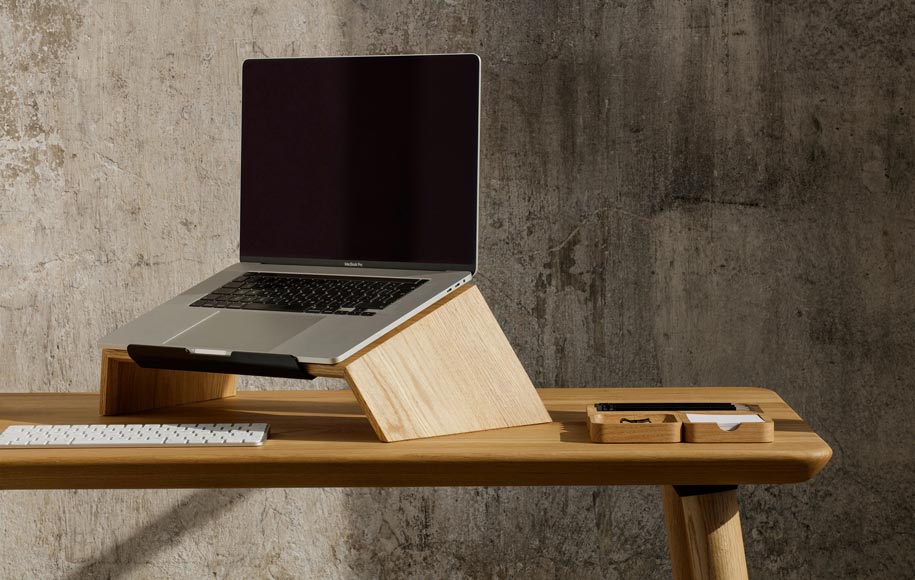 استند لپ‌تاپ